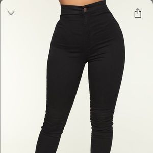 Black skinny jeans